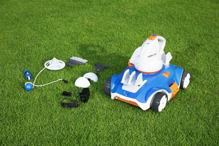 Bestway Bodemstofzuiger Robot AquaTronix op gras details