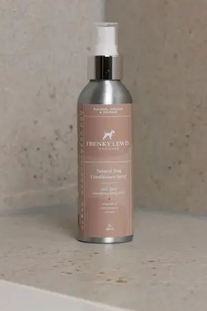 Frenky Lewis Dog Conditioner & Dry Shampoo Sandelwood, Jasmine & Vanille 150ml foto