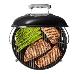 Weber Barbecue Smokey Joe Premium Smoke Grey 37cm in gebruik